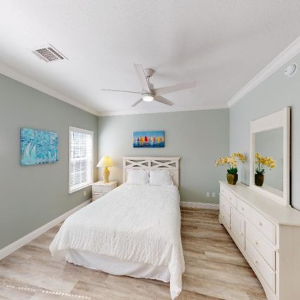 Anna-Maria-2022-Master-Bedroom1