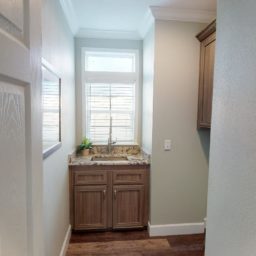 Marlin-2022-Laundry1