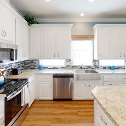 The-Manatee-2022-Kitchen5