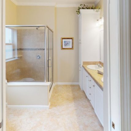 The-Palma-Sola-Bathroom