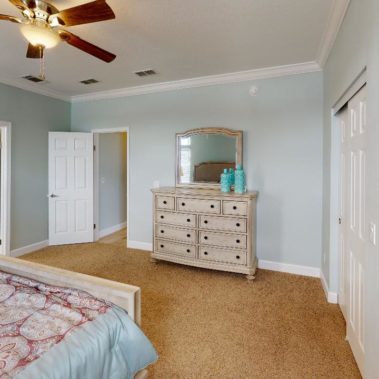 THE-BELLAIRE-Master-Bedroom4