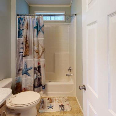 THE-DUNEDIN-Bathroom1