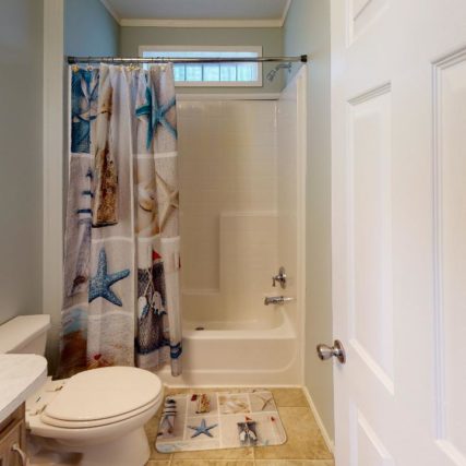 THE-DUNEDIN-Bathroom1