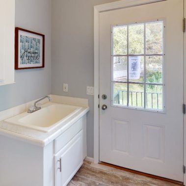 The-Boca-Ciega-2022-Laundry