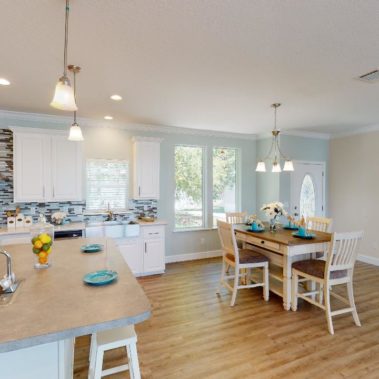 The-Sand-Key-2022-Dining-Area